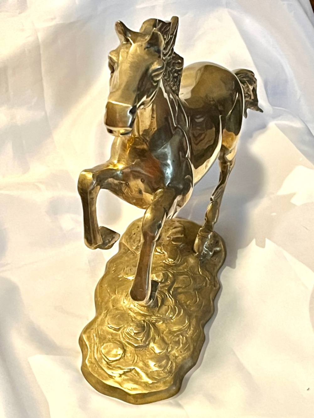 Solid Brass Horse Mid Century Modern Statue 13 In Tall 16.5' In Wide Sculpture